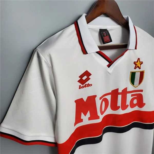 1993/94 AC Milan Retro Jersey Away - Image 6