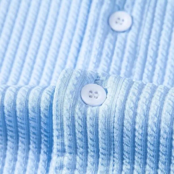 Men's Premium Denim Short Sleeve Button Down Shirt - Image 4