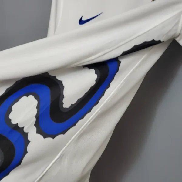 2010/11 Inter Milan Retro Jersey Away - Image 5