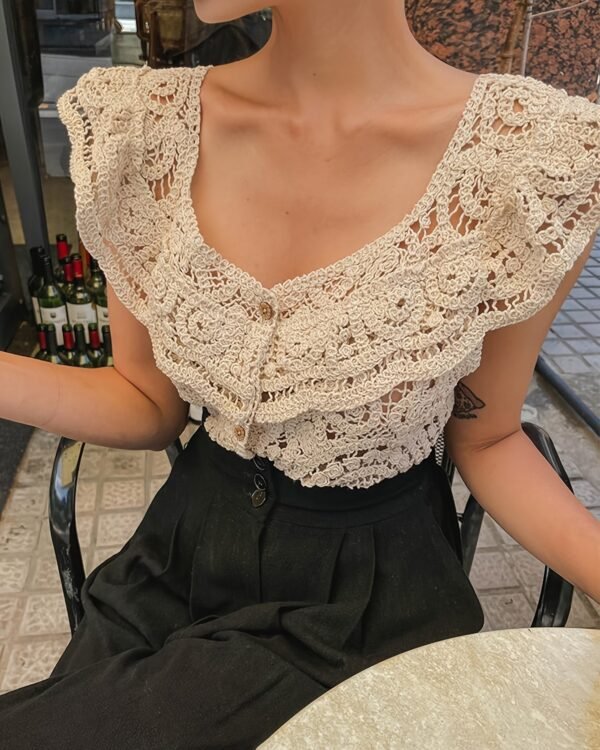 Caroline – Elegant Boho Blouse with Button Placket - Image 3
