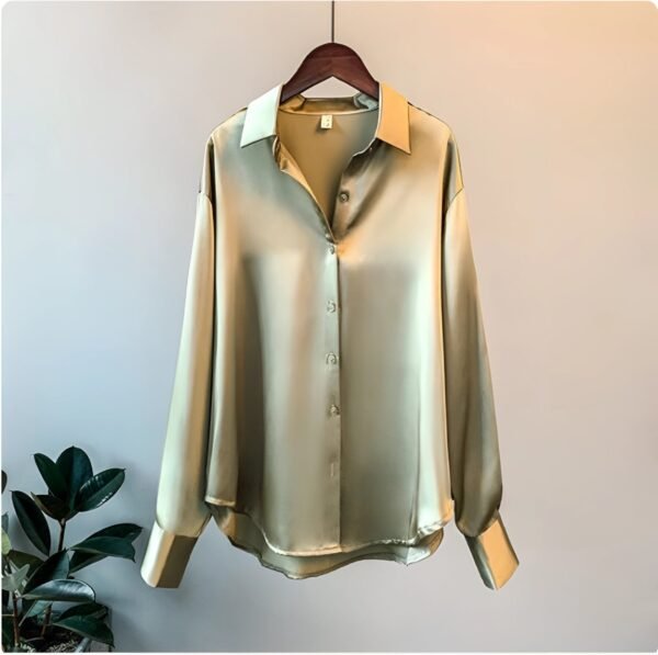 Iliana – Elegant Blouse in Slim Fit - Image 3